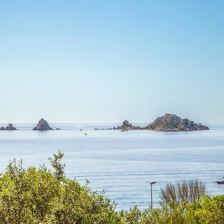 Casa Terrazza Sul Porto * سانتا ماريا نافاريز