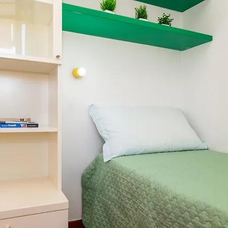 Casa Terrazza Sul Porto * سانتا ماريا نافاريز